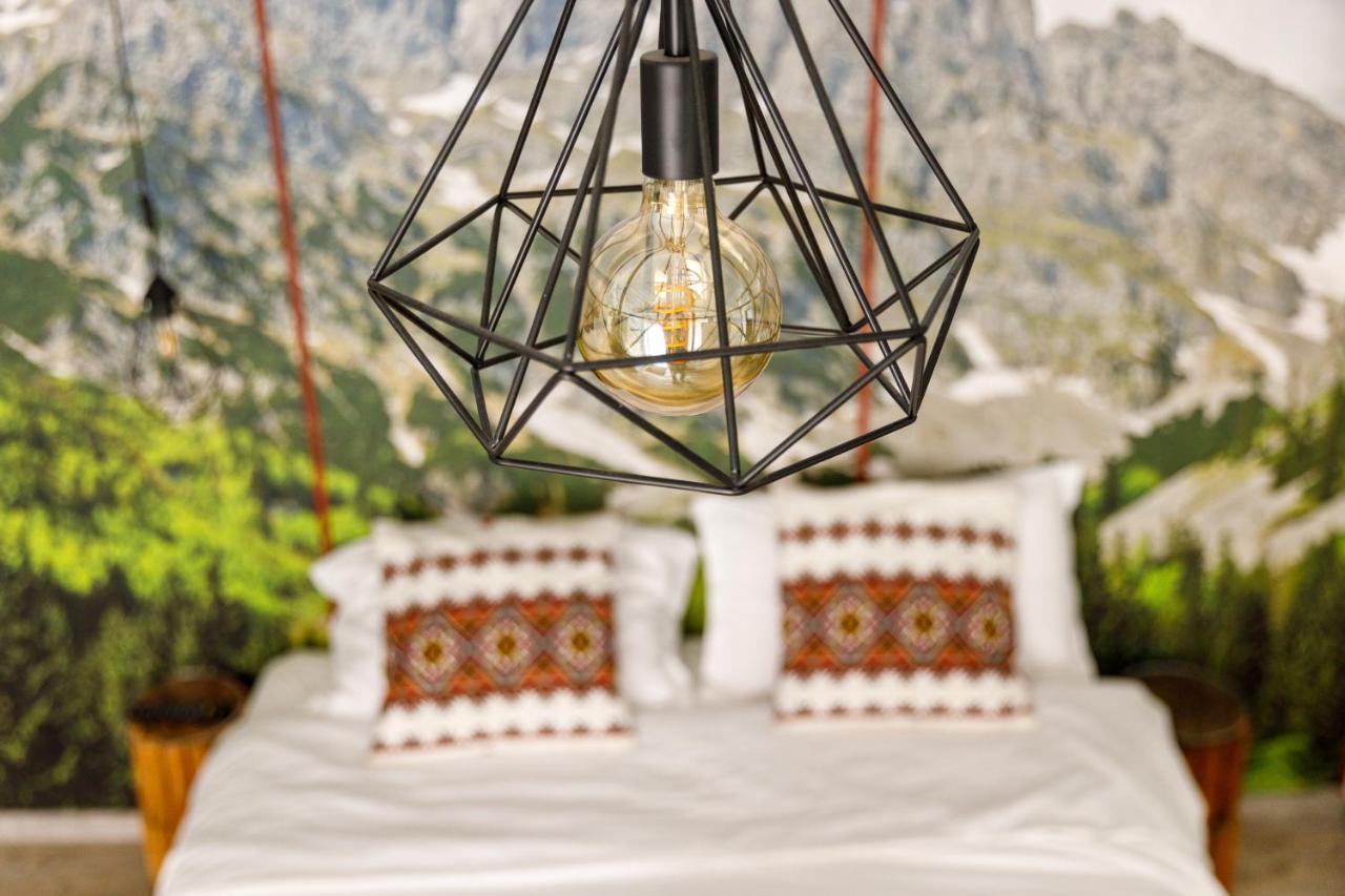 Traditional Boutique Брашов Екстер'єр фото